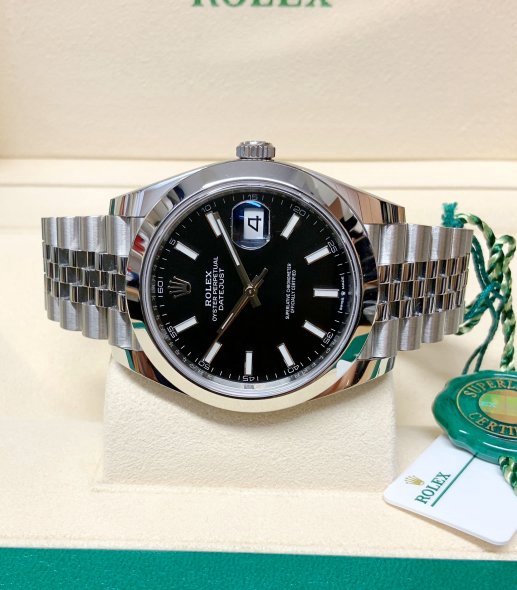 DateJust Black كوبي سويس