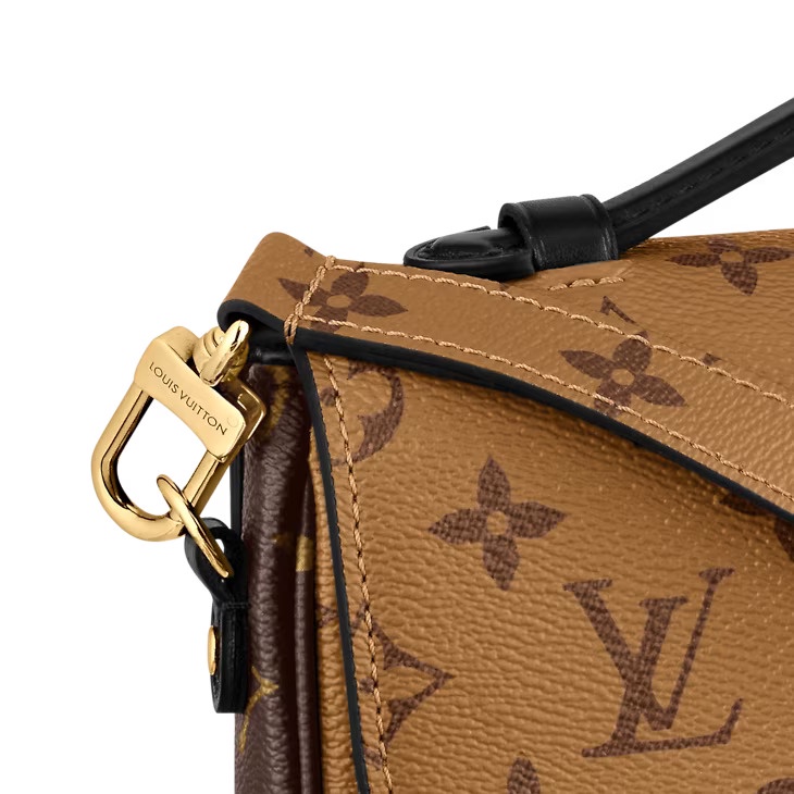  لوي فيتون  POCHETTE MÉTIS