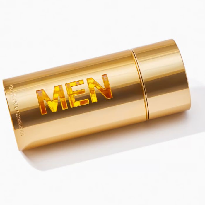  كارولينا هيريرا  212 NYC Men MTV EDT Men