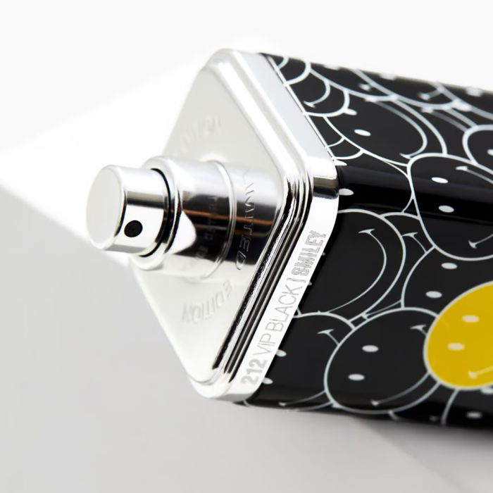 كارولينا هيريرا 212 VIP Black Smiley EDP 
