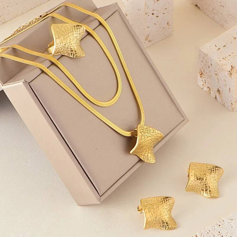 stainless steel set of 4 pieces