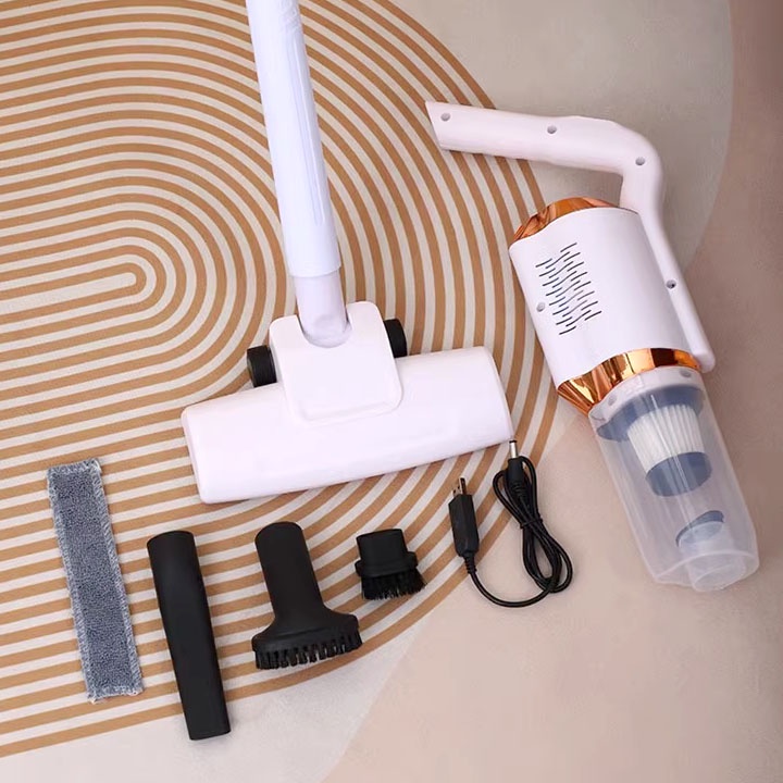 لمياء الإسماعيلي
