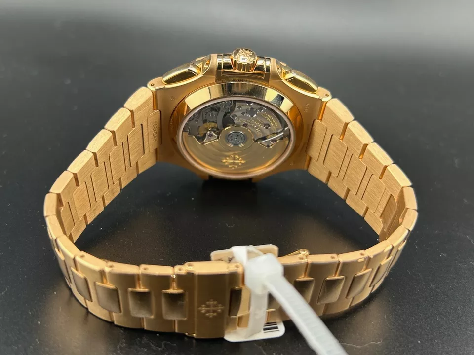 Patek Philippe gold باتيك فيليب ذهبية