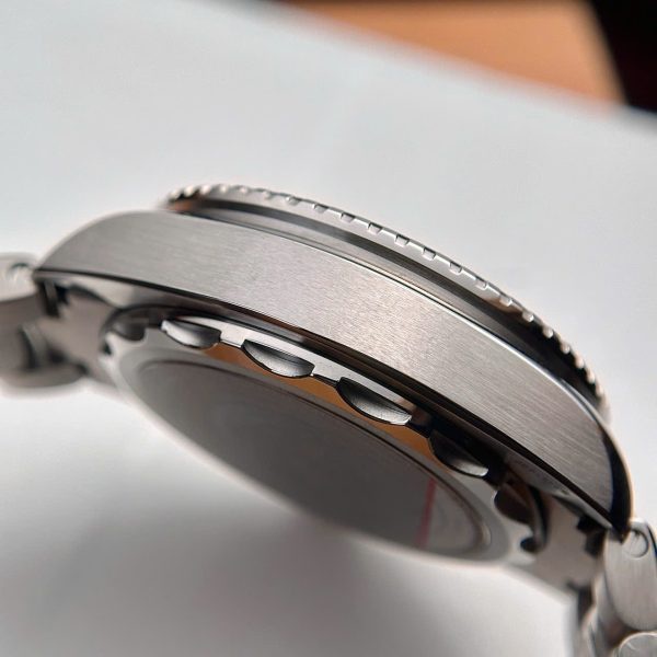   ساعة اوميغا سي ماستر بلانيت اوشن 6000 متر Co Axial Master Chronometer Blue Dial Silver Steel Strap master هاي كواليتي
