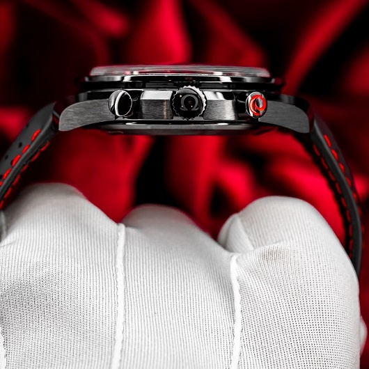 Master Replica Speedmaster “Alinghi" Limited Edition