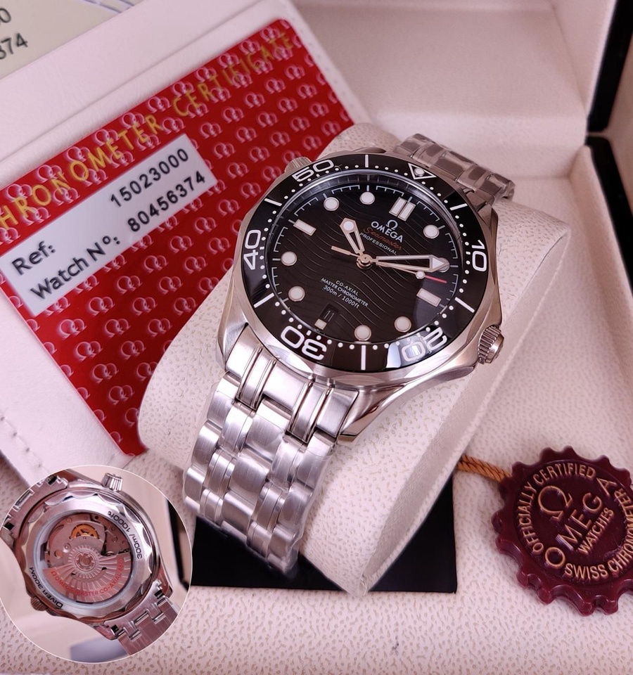 Seamaster Diver 300M 42 mm, steel on steel strap Master 