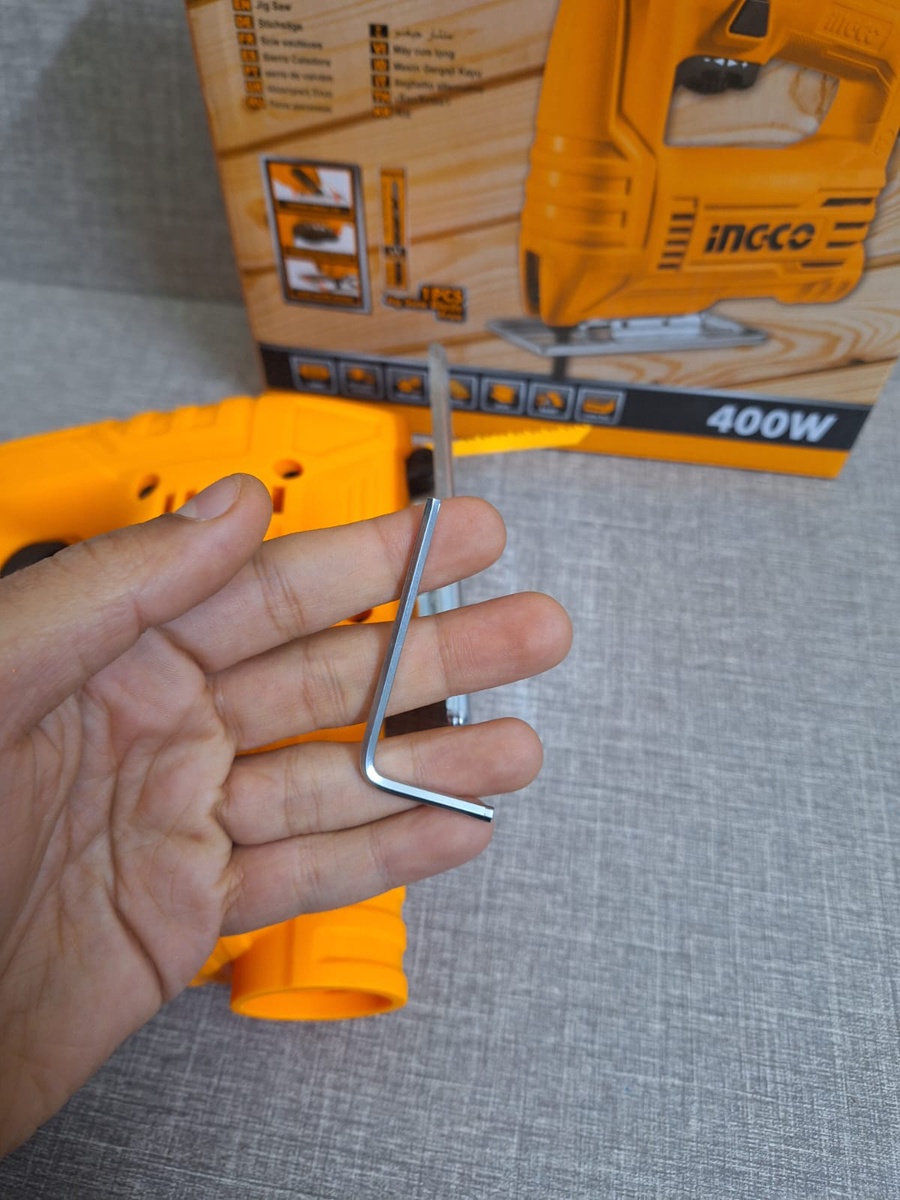 مفتاح لفك وربط القاعة والمنشار🔥