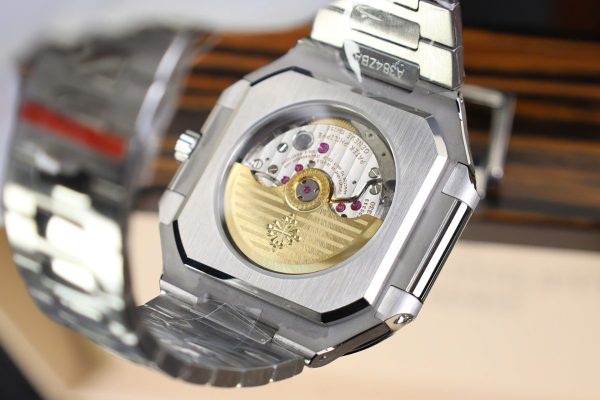 Patek Philippe Cubitus 