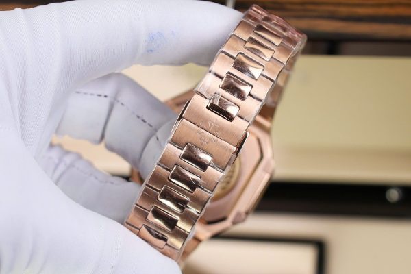  brown Patek Philippe Cubitus 
