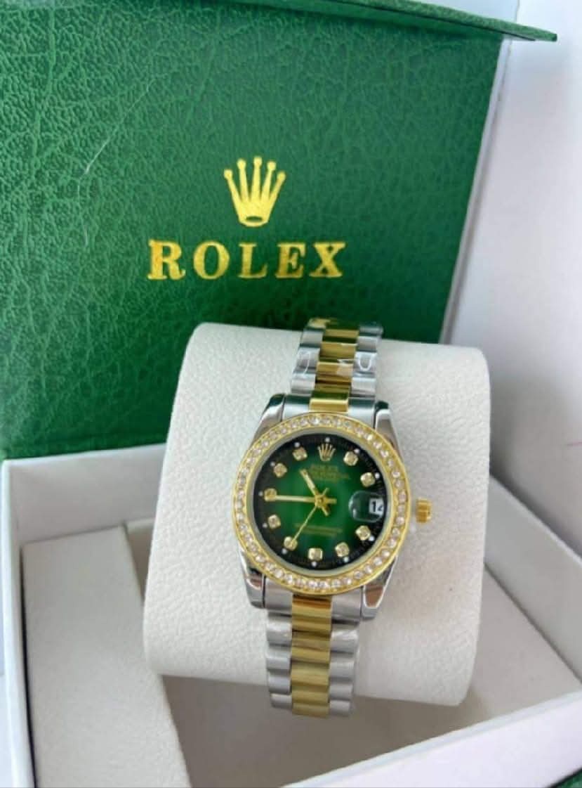 ساعة Rolex ديت جاست مينا اخضر 31mm