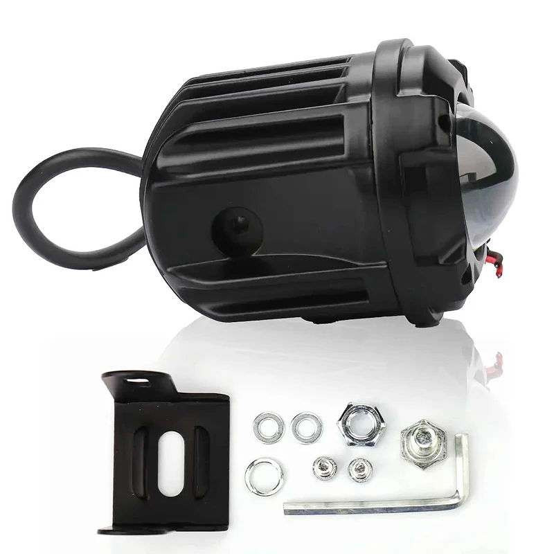 مني  الدوسري
