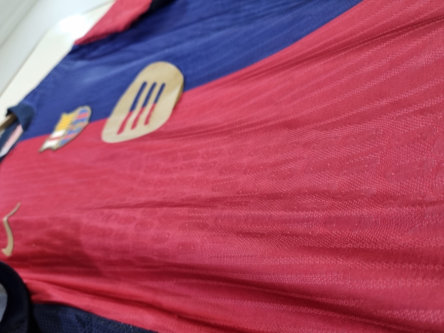 تيشيرت برشلونة الاساسي 2024-25