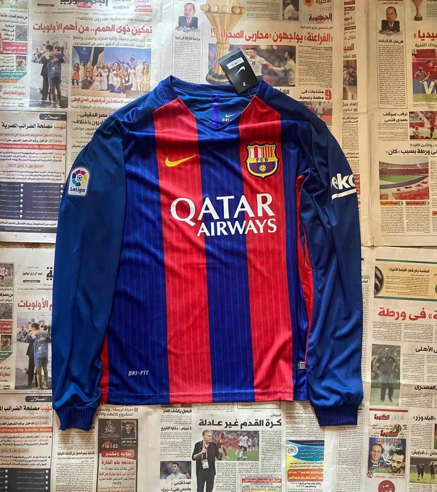 تيشيرت برشلونة الاساسي 2016