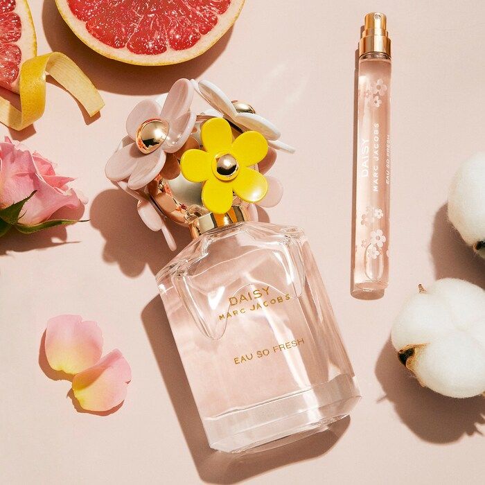 Marc Jacobs Daisy