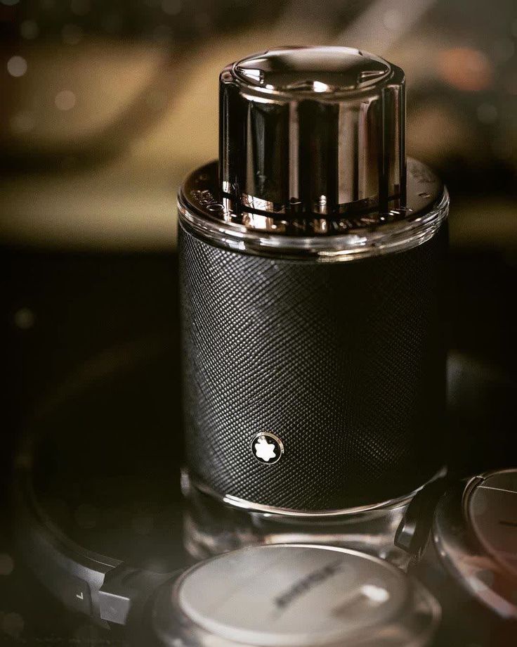 مون بلان إكسبلورر – Montblanc Explorer