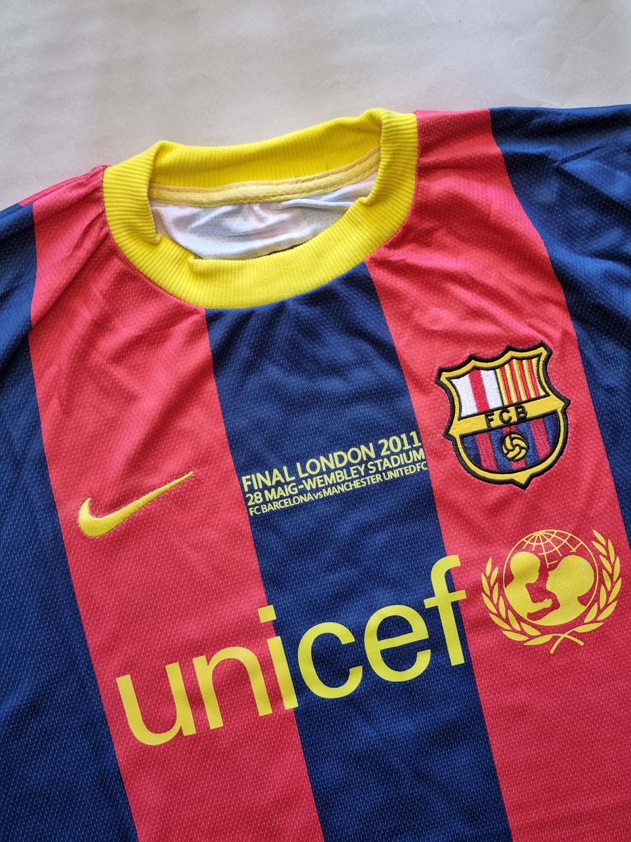 تيشيرت برشلونة 2011 كواليتي عاليه