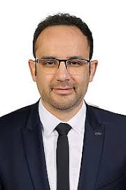 مصطفى محمود