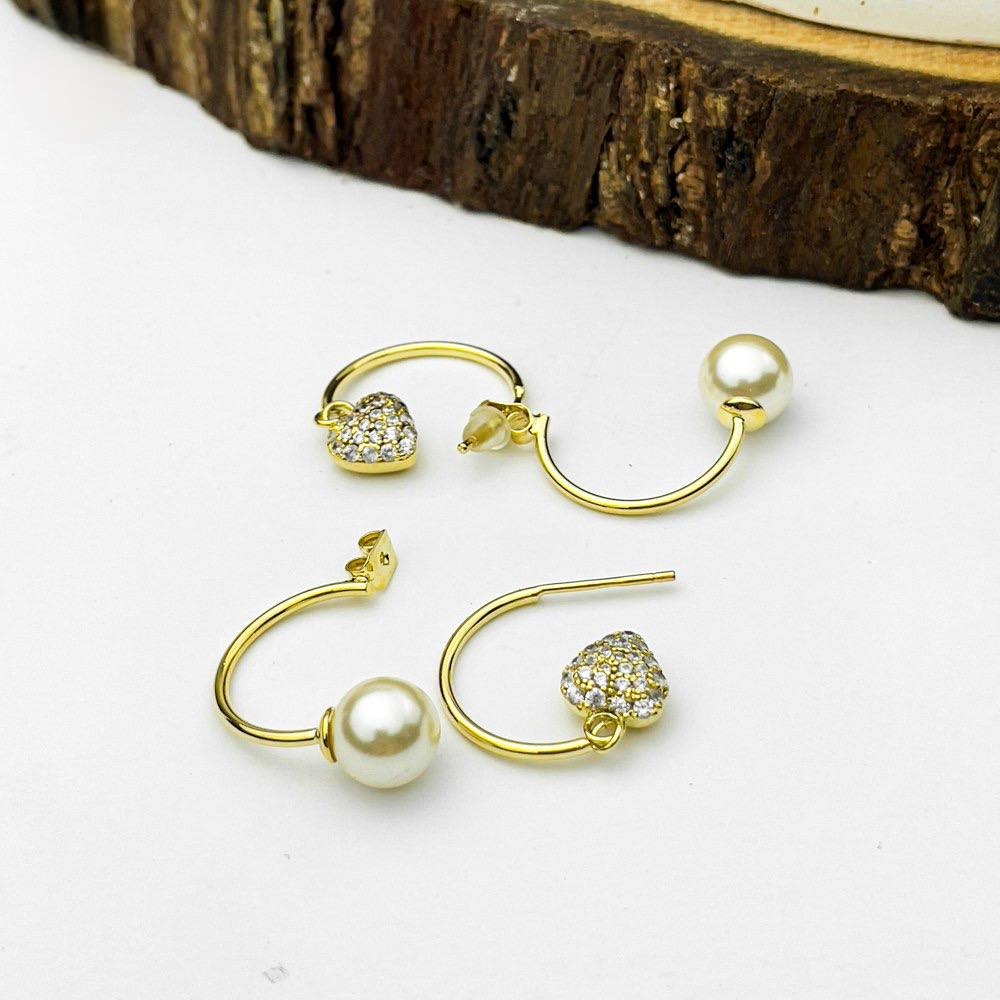 Pearl & Crystal Heart Mismatch Hoops – Gold Plated Silver 925