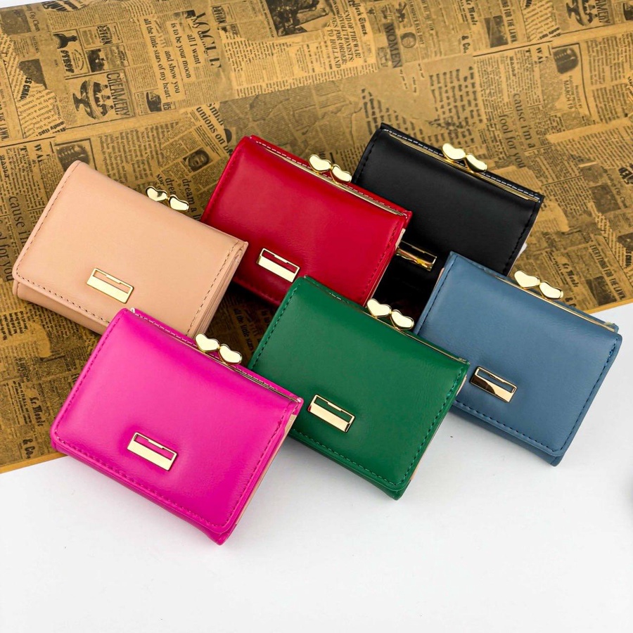 Round Clasp Wallet