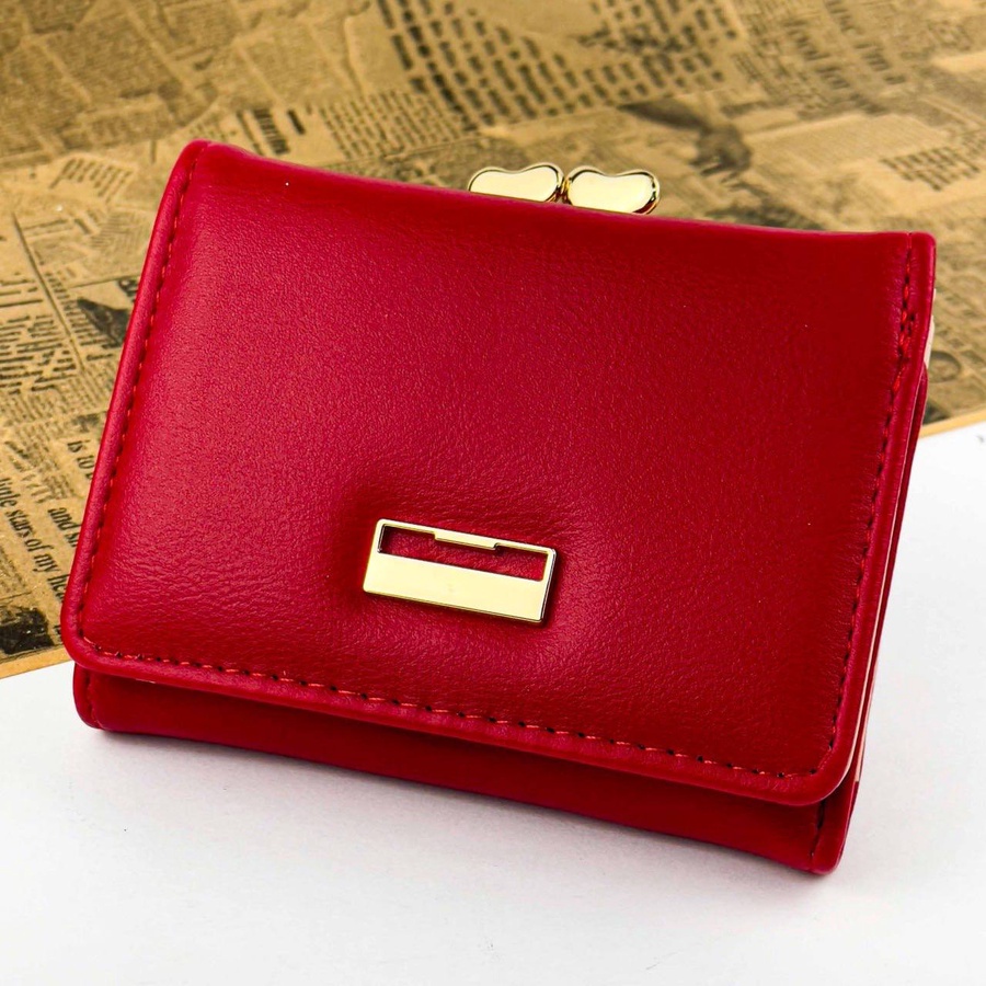 Round Clasp Wallet