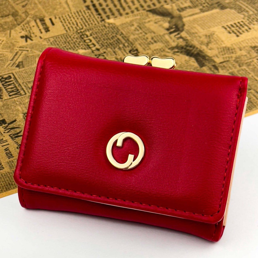 Circular Buckle Wallet