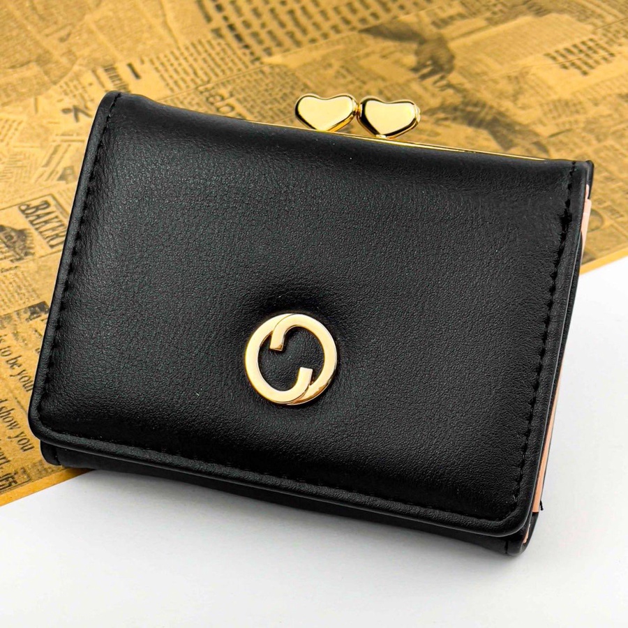 Circular Buckle Wallet