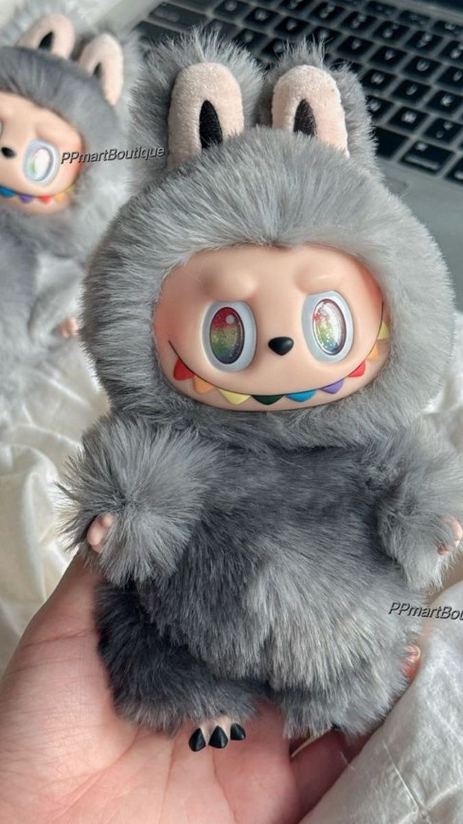 حجم مناسب للعب أو التزيين
