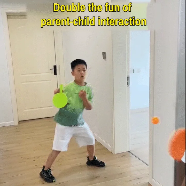 لعبة نضيفة كلها تفريغ للطاقة بشكل ايجابي ، مفيهاش اي عنف او سلوك سلبي وبتشجع عاللعب الجماعي .. علقها في اي جدار او حلق باب او اي مكان يعجبك وهتكون بمثابة مدرب تنس طاولة معلق محمول في البيت 🏓 – هتمثلك حل عملي وممتع يجيب متعة تنس الطاولة لبيتك ويشجع على نشاط بعيد عن الشاشات لكل أفراد العيلة 👨‍👩‍👧‍👦