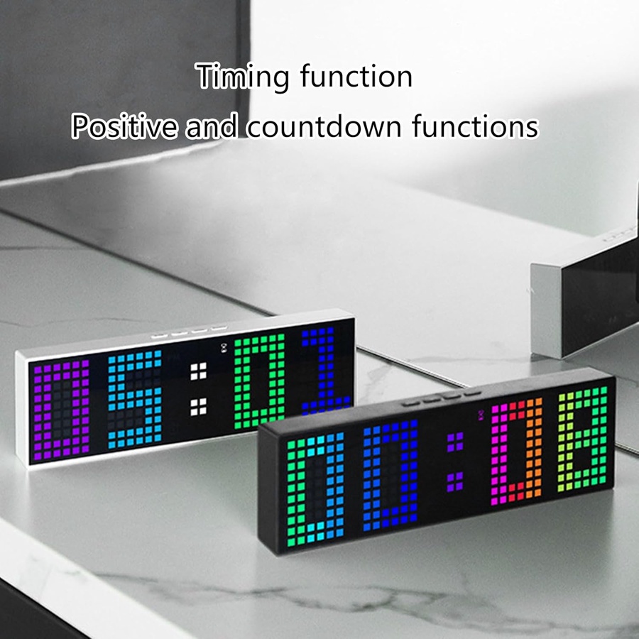 Digital clock with interchangeable colors, easy to read, office and ...