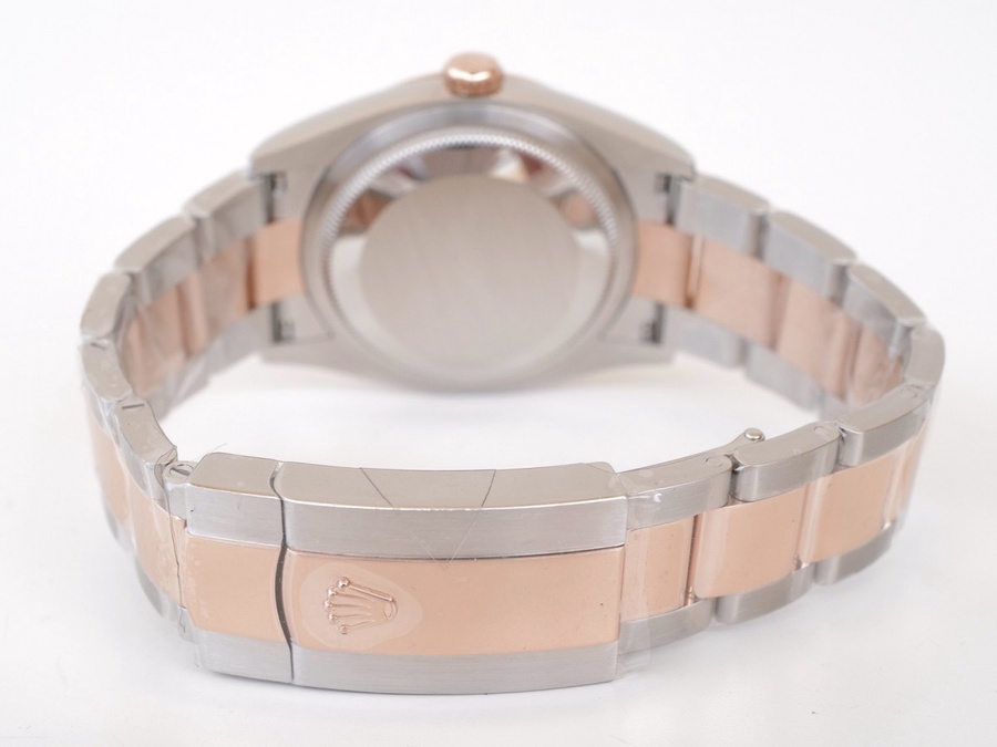 Rolex روز جولد (31mm) + البوكس الأصلي هاي كواليتي