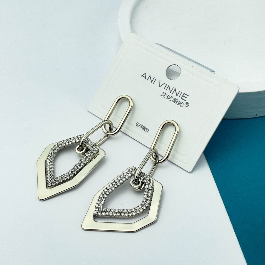 Silver-Gold Link Drop Earrings with Diamond Shape