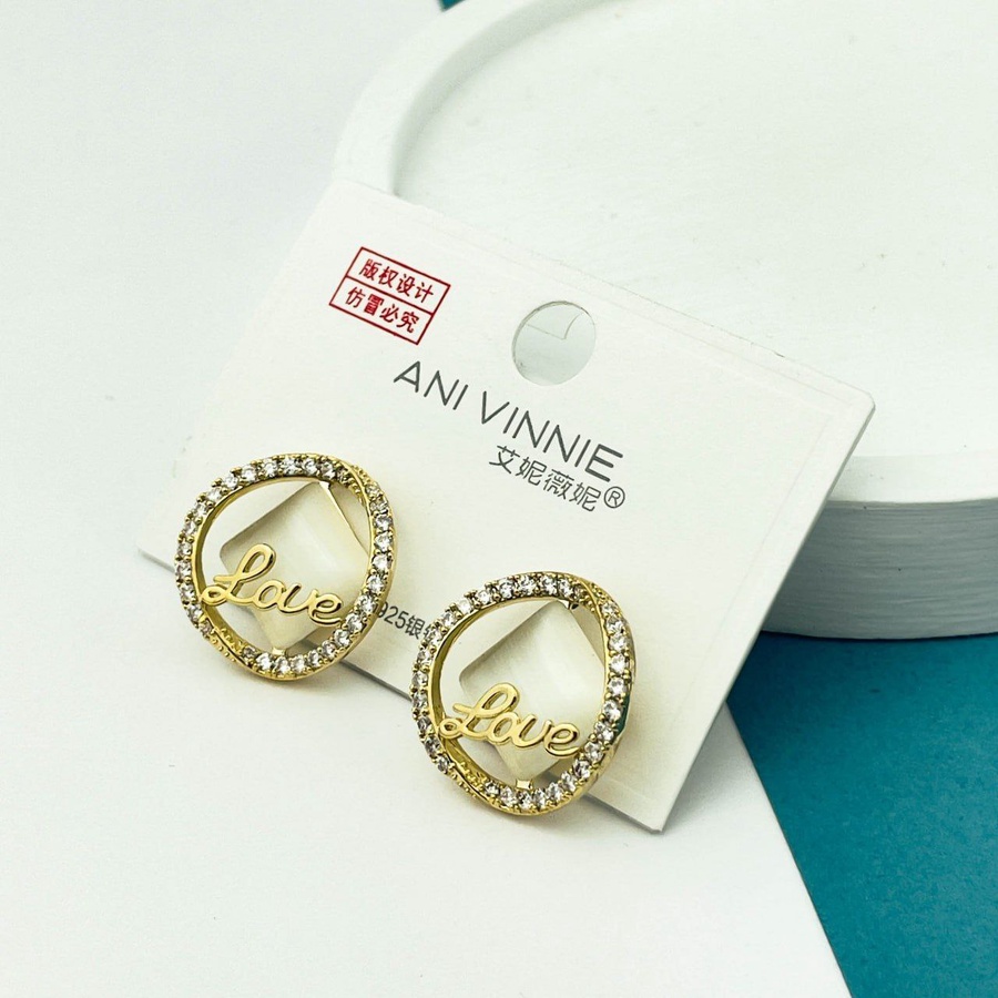 Love Circle Zircon Border Earrings
