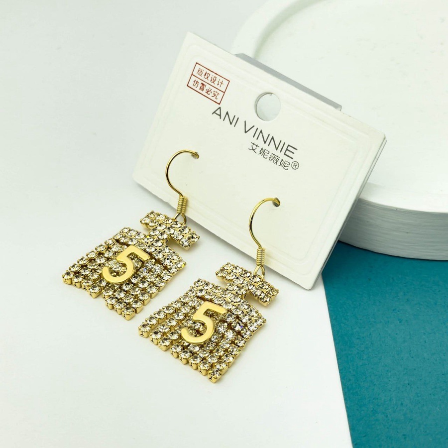 Golden Square Zircon Earrings with Number 5 – Silver 925