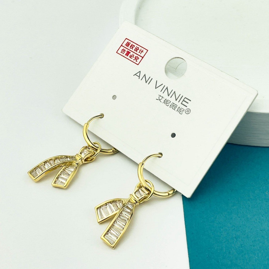 Golden Bow Knot Zircon Earrings