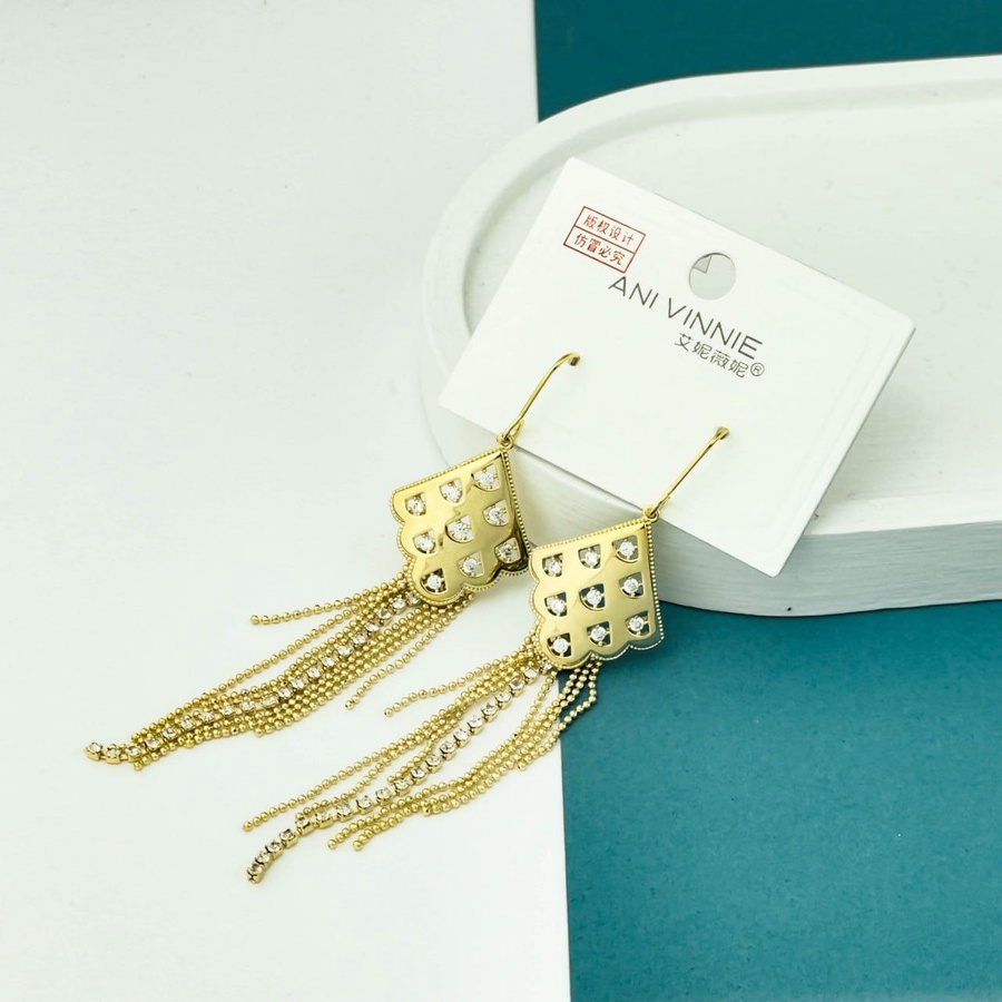 Golden Pyramid Chain Drop Earrings – Zircon Detail