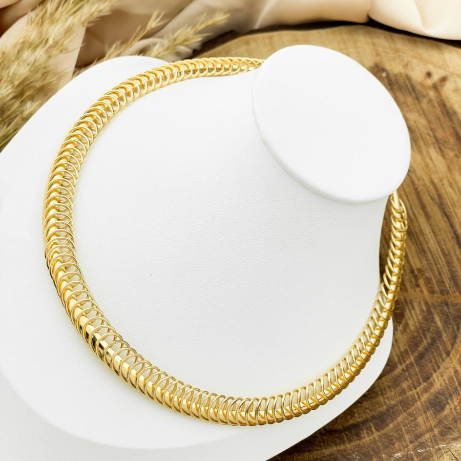 Gold-Plated Wire Twist Choker Necklace