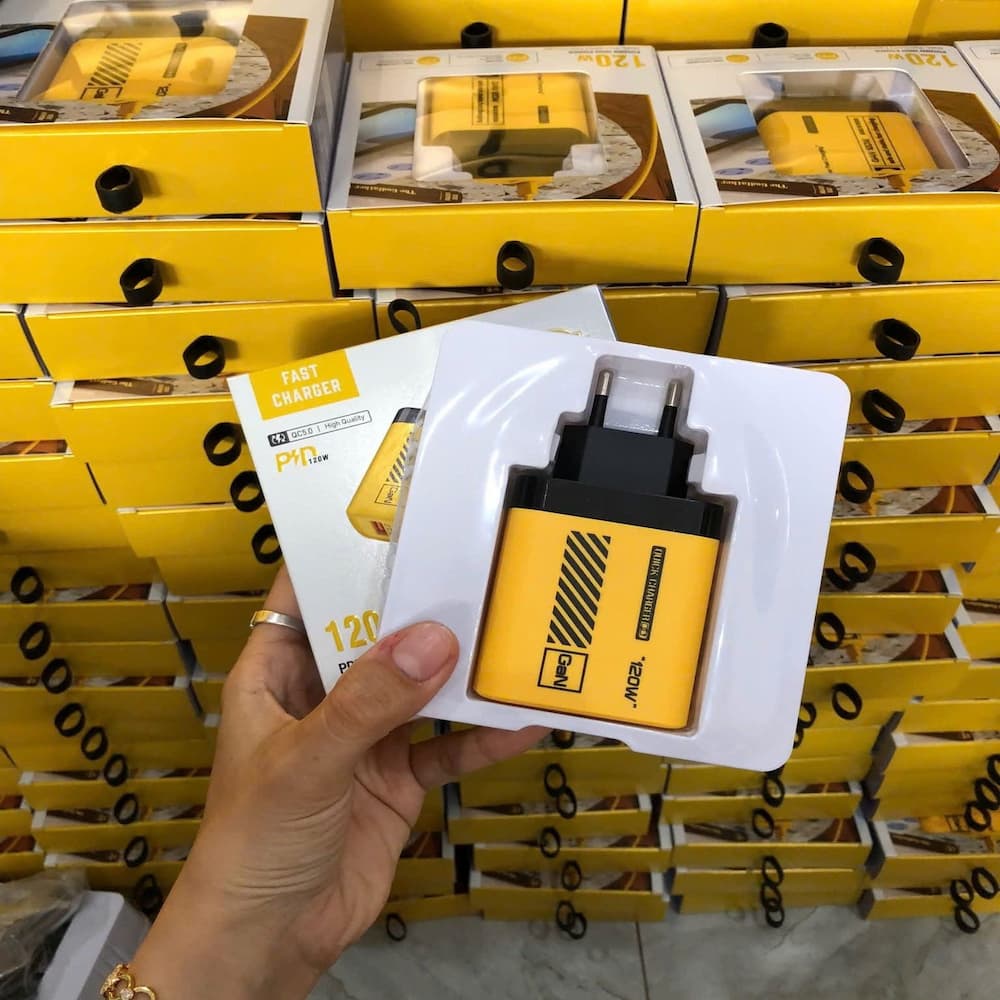 ✔️ ⚙️ شاحن وكابل واحد لكل الأجهزة ⚙️: