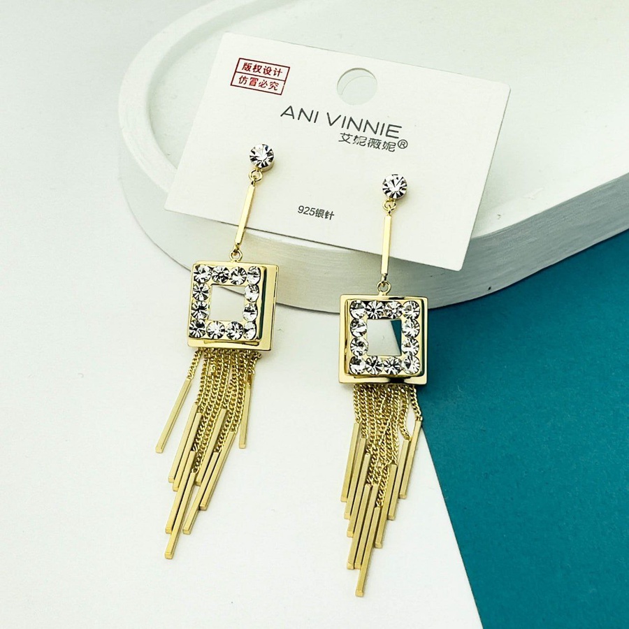 Gold Square Chain Zircon Earrings