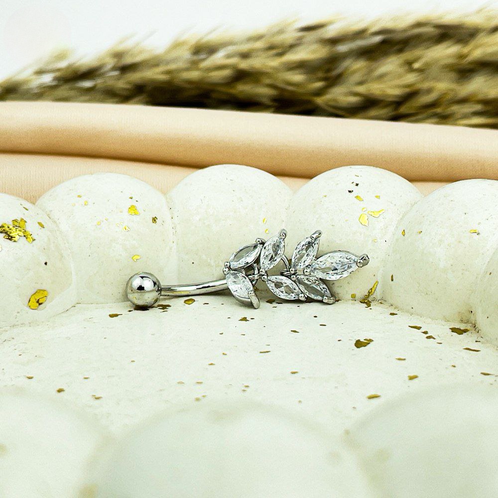 Leaf Belly Piercing with Zircon Stones