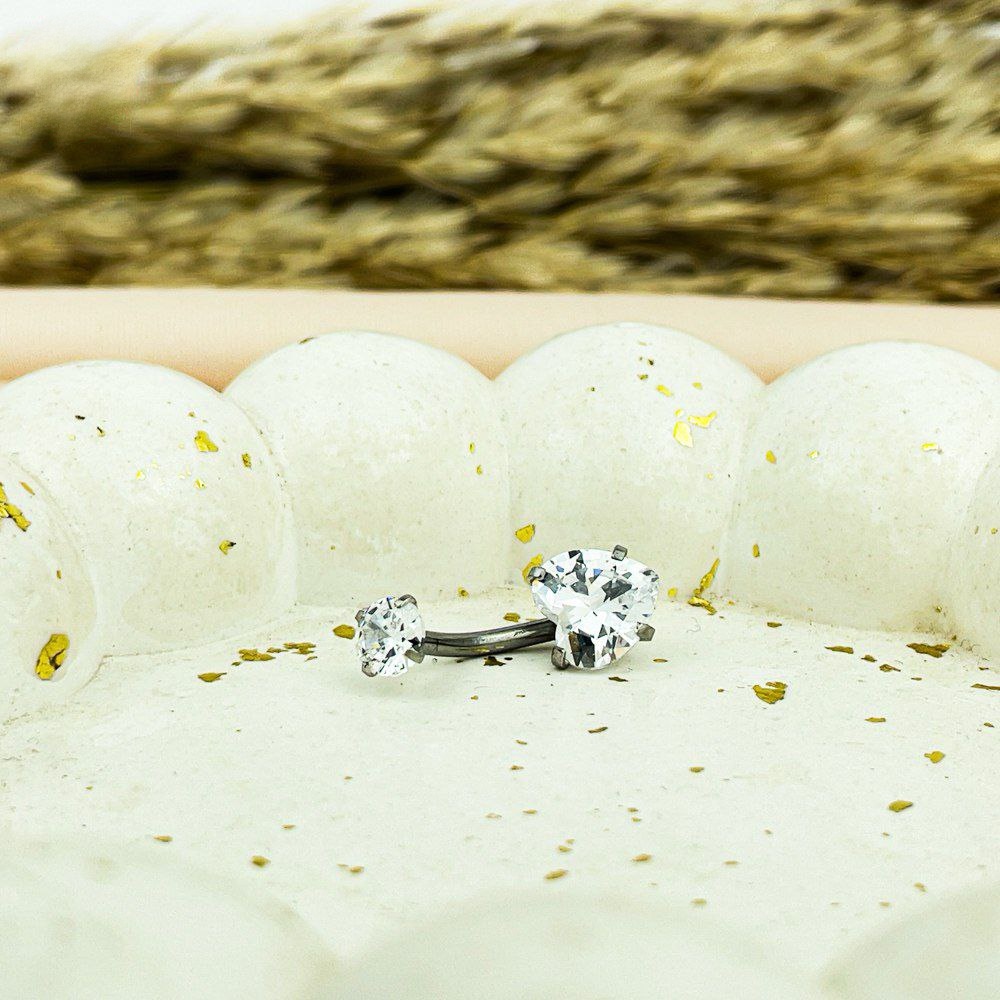 Crystal Zircon Belly Piercing – Heart & Square Steel