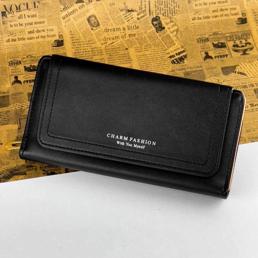 THE CLASSIC ENVELOPE CLUTCH