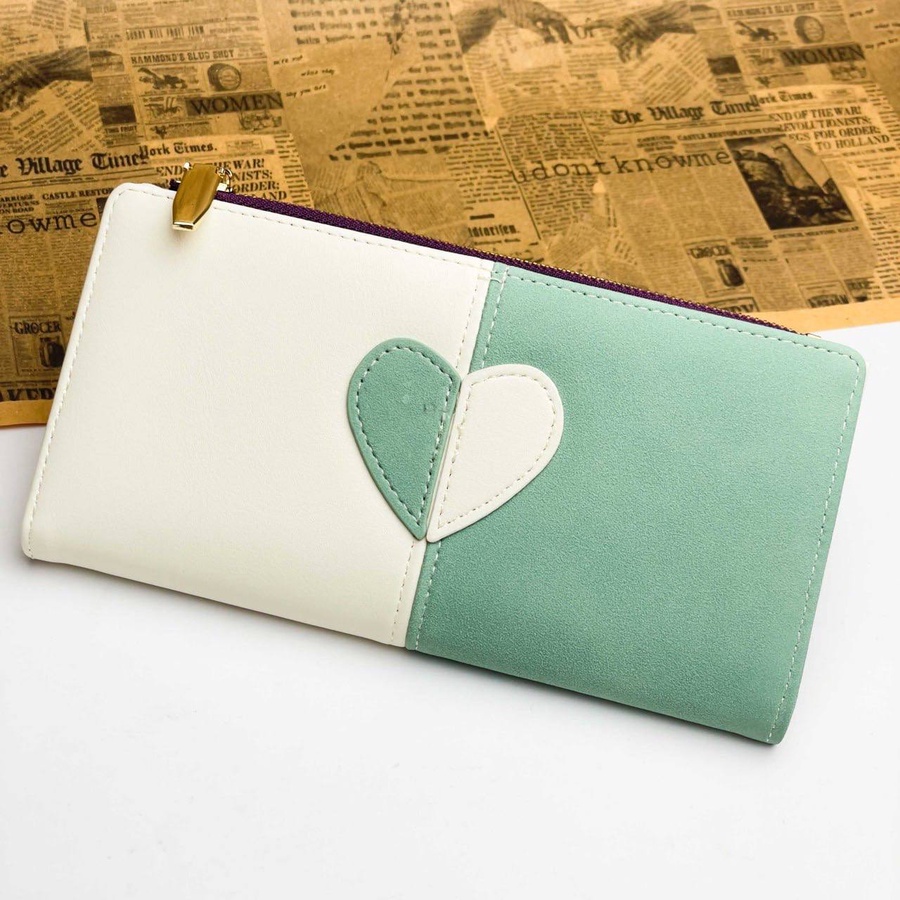 Two-Tone Heart Women’s Wallet – Premium Leather