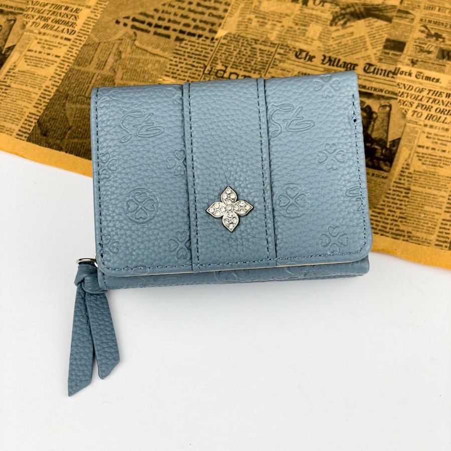 Laser Engraved Hearts Women's Wallet