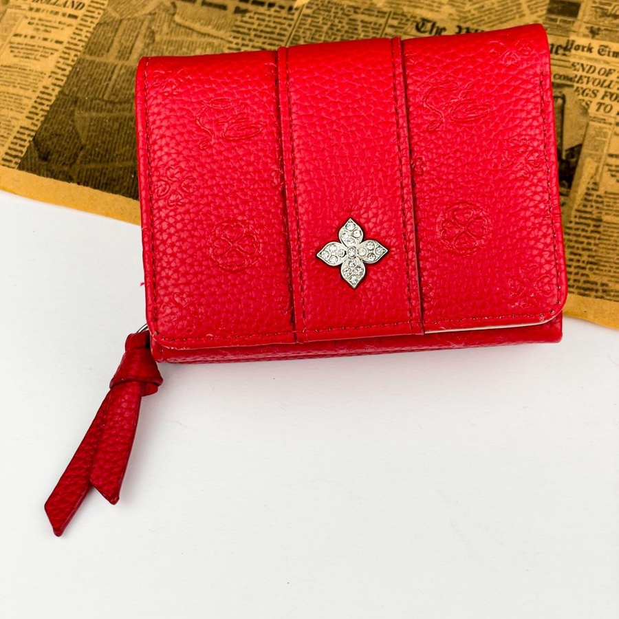 Laser Engraved Hearts Women's Wallet