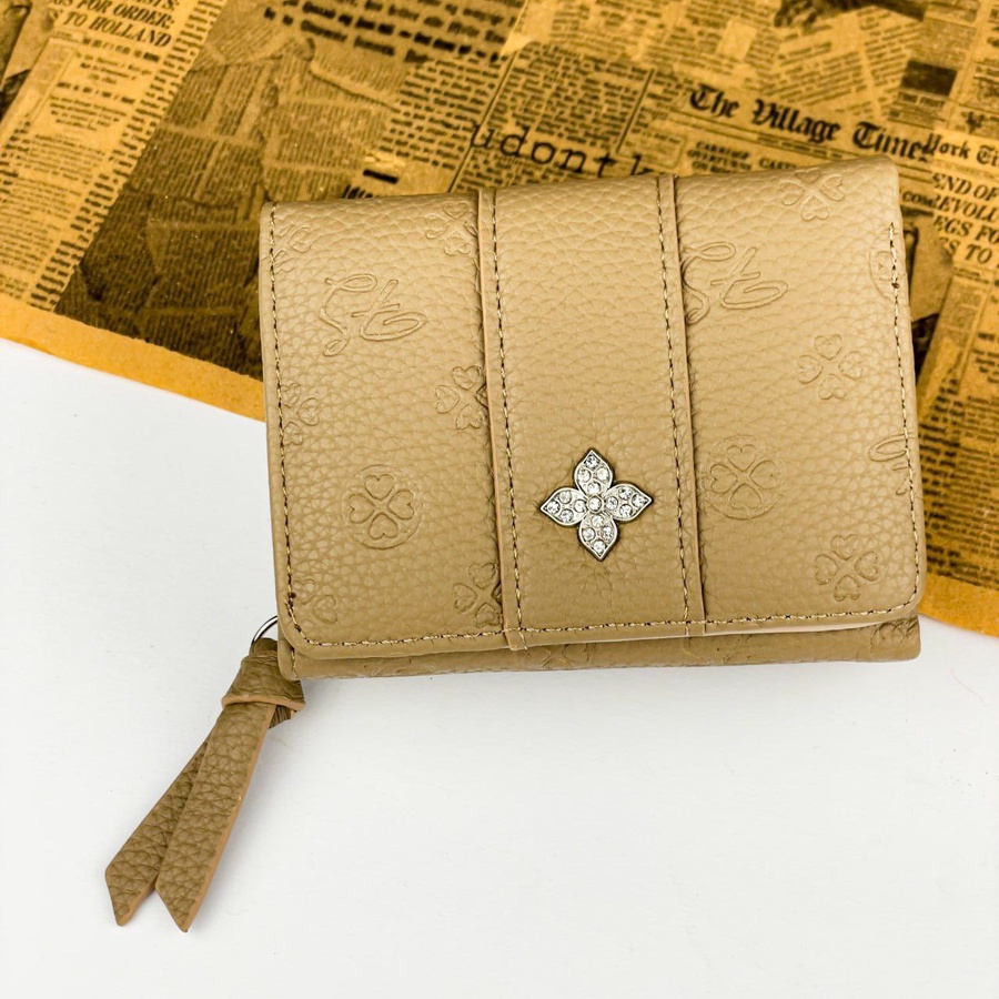 Laser Engraved Hearts Women's Wallet
