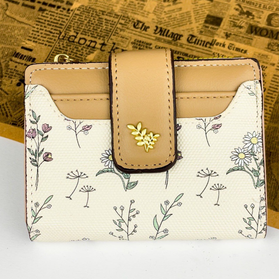 Floral Women’s Sky Leather Wallet – Elegant Pastel Design