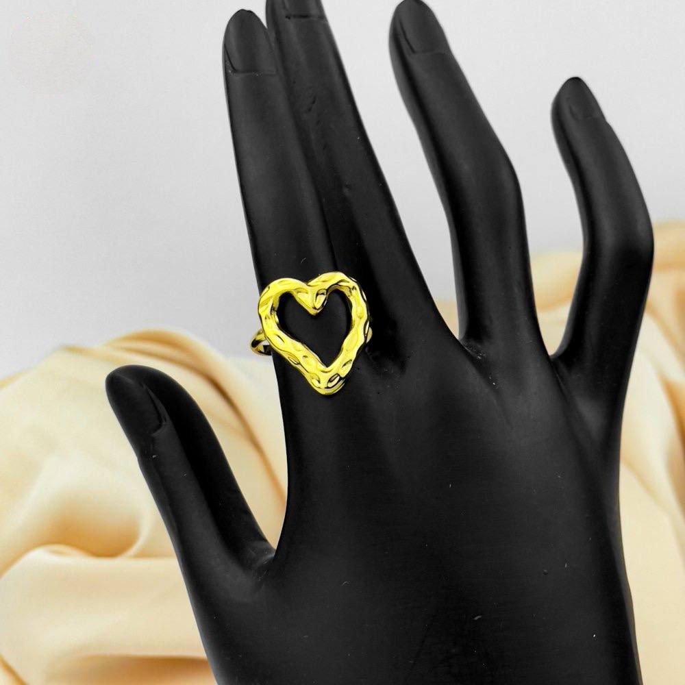 Gold Heart Outline Ring