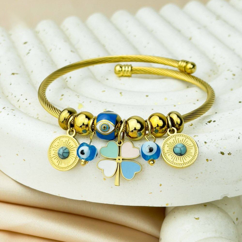 Pandora Round Blue Eye Bracelet