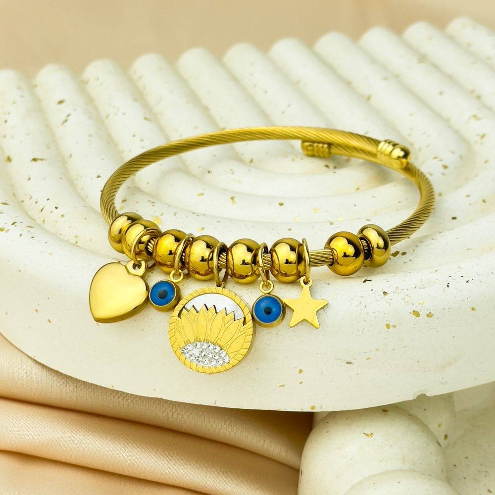 Pandora Star Heart Eye Bracelet