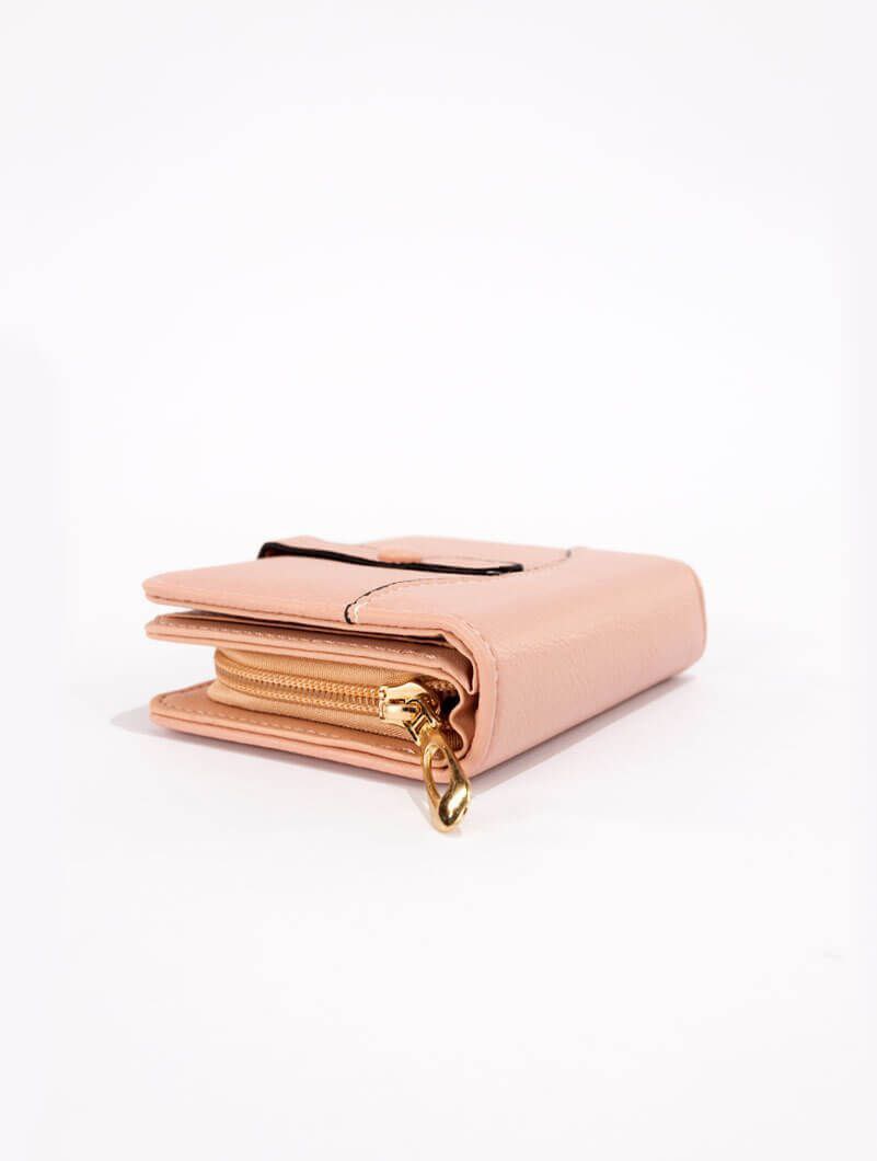 THE MINIMALIST STRAP WALLET